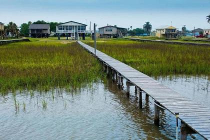 Fishin' House - image 10