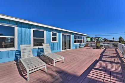 Oceanfront Sargent Beach Home with Dock! - image 10