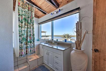 Oceanfront Sargent Beach Home with Dock! - image 8