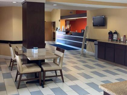 Quality Inn Baytown - Houston East - image 13