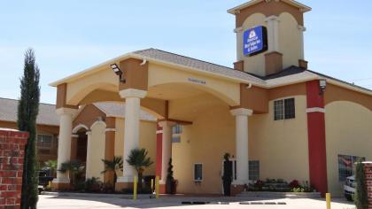 Regency Inn  Suites   Baytown