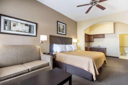 Days Inn by Wyndham Baytown East - image 10