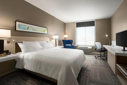 Hilton Garden Inn Houston-Baytown - image 3