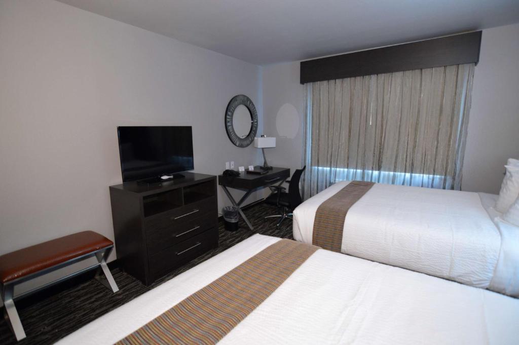 Best Western Plus Executive Residency Baytown - image 2