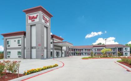 Red Roof Inn Baytown - image 10