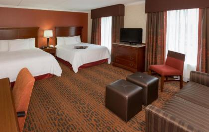 Hampton Inn & Suites Cleveland-Beachwood - image 16