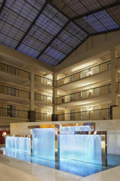 Embassy Suites Cleveland - Beachwood - image 4