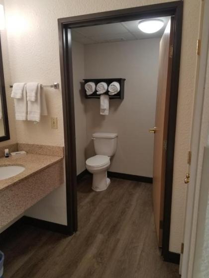 Best Western Plus Newark/Christiana Inn - image 12