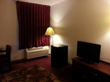 America's Best Value Inn Beardstown - image 14