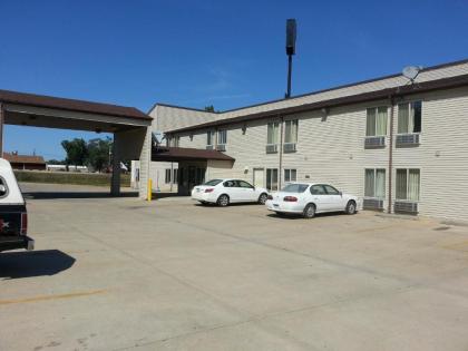 America's Best Value Inn Beardstown - image 4