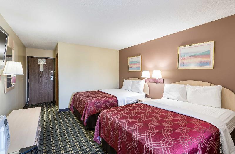 Americas Best Value Inn Beatrice - image 6