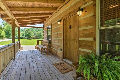 Pet Friendly Cabin with WiFi in Daniel Boone NF Beattyville