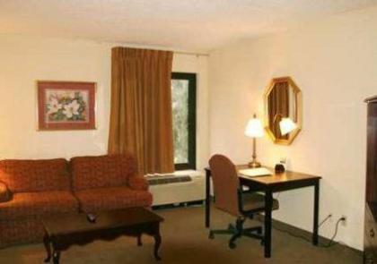 Hampton Inn Beaufort - image 10