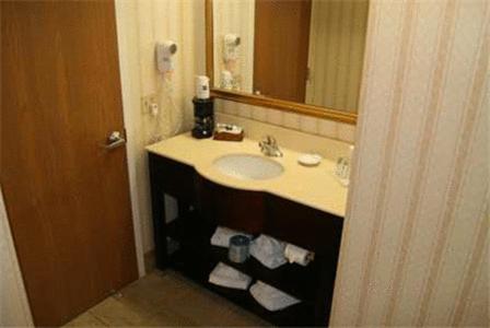 Hampton Inn Beaufort - image 2