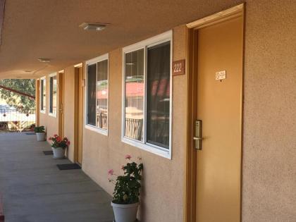 Americas Best Value Inn Beaumont California - image 5