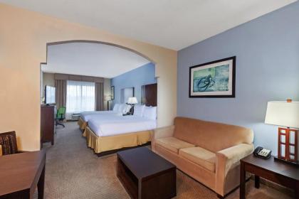 Holiday Inn Express Hotel & Suites Beaumont Northwest an IHG Hotel - image 13