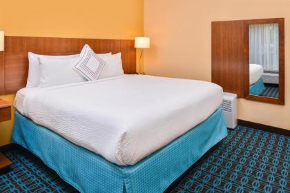 Fairfield Inn & Suites Beaumont - image 15