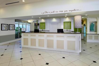 Hilton Garden Inn Beaumont - image 4