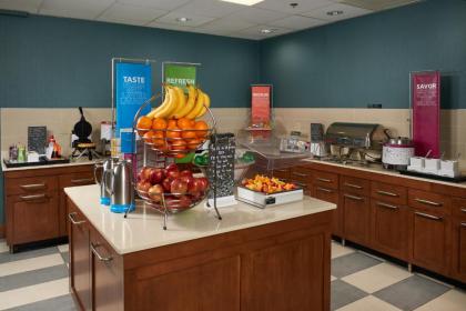 Hampton Inn Beaumont - image 15