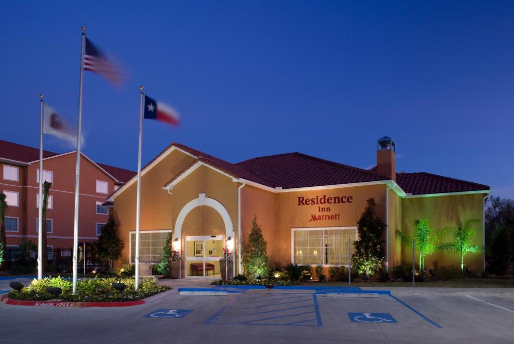 Residence Inn Beaumont - main image