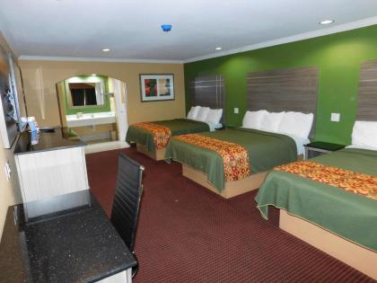 Regency Inn & Suites Beaumont - image 11