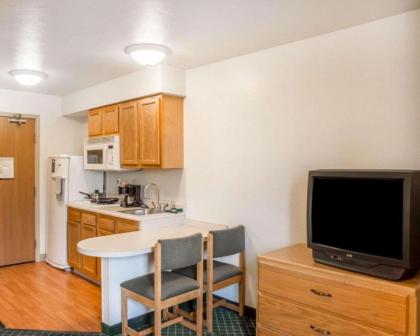 Suburban Extended Stay Dayton-Wp Afb - image 14