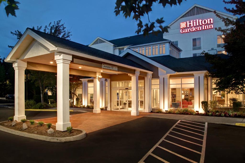 Hilton Garden Inn Portland/Beaverton - main image