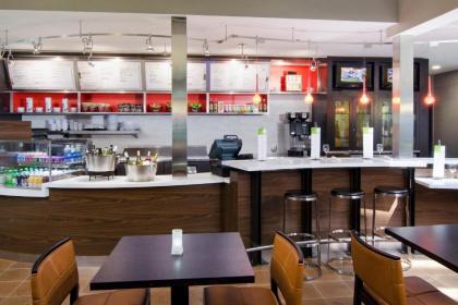 Courtyard by Marriott Portland Beaverton - image 12