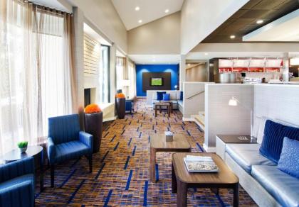 Courtyard by Marriott Portland Beaverton - image 14