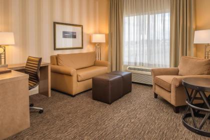 DoubleTree by Hilton Portland - Beaverton - image 12