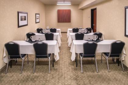 DoubleTree by Hilton Portland - Beaverton - image 9