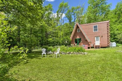 NEW Secluded A-Frame Cabin Fire Pit Walk to Lake