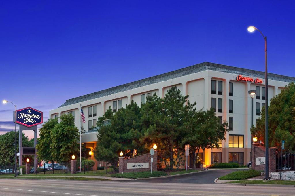 Hampton Inn Chicago-Midway Airport - main image