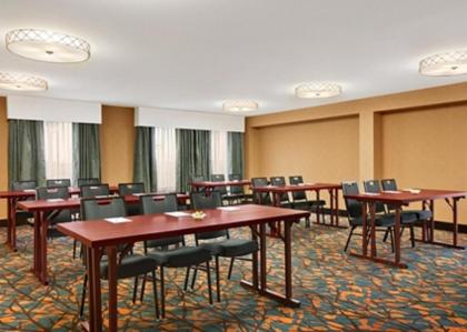 Hampton Inn Chicago-Midway Airport - image 14