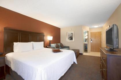 Hampton Inn Chicago-Midway Airport - image 2