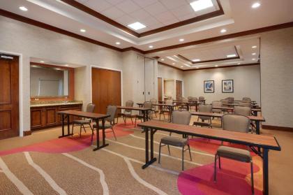 Hilton Garden Inn Chicago/Midway Airport - image 19