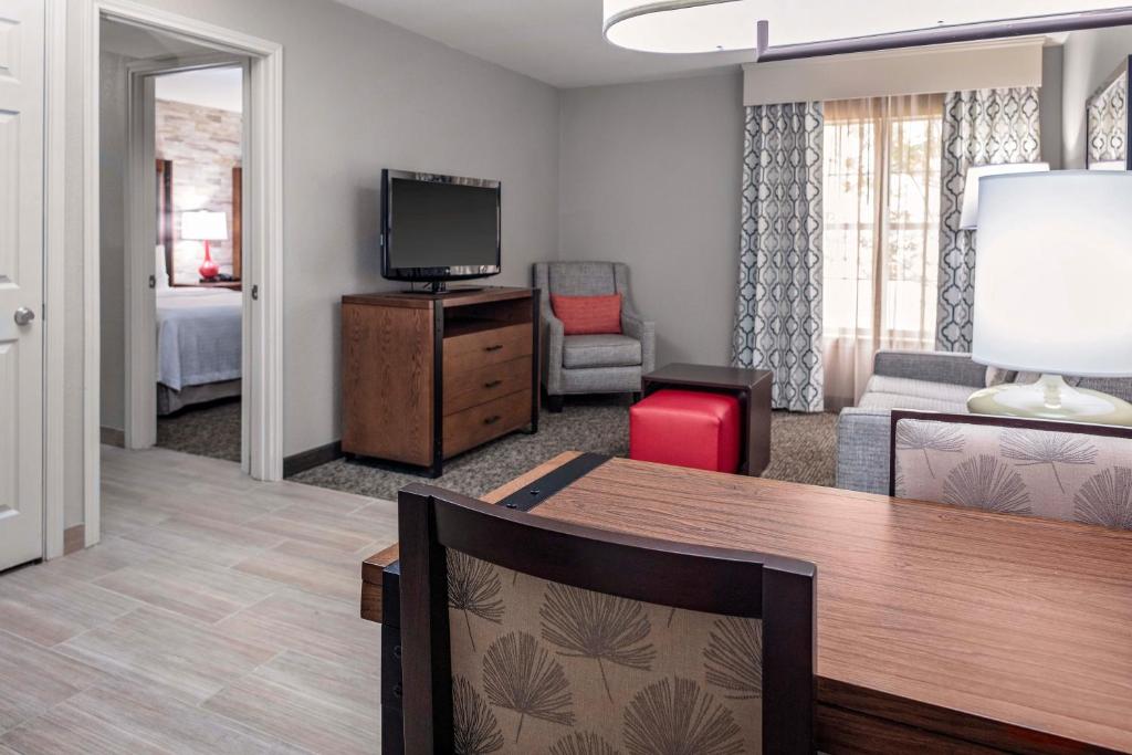 Homewood Suites by Hilton Ft. Worth-Bedford - image 6