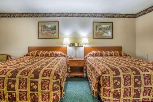 Rodeway Inn Bedford - image 2