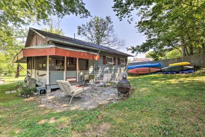 Wee Humble Cottage with Hunting and Canoeing! - image 8