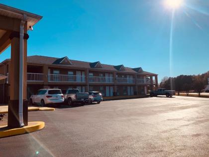 Budget Inn Beebe - image 12