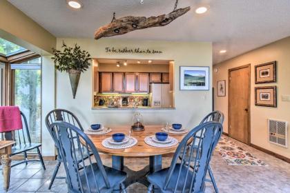 Beech Mountain Ski Condo with Private Balcony! - image 15