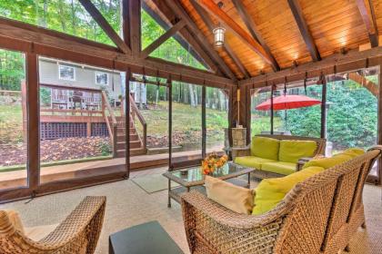 Stunning Beech Mountain Cabin with Porch and Hearth - image 8