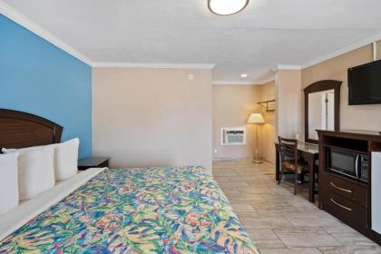 OYO Hotel Beeville -US 181 - image 12