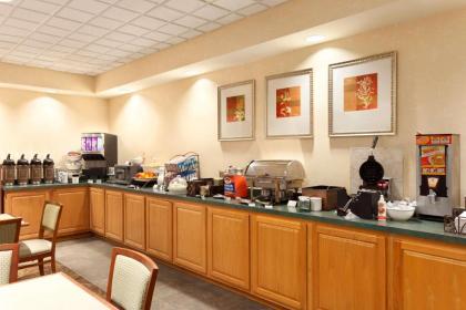 Country Inn & Suites by Radisson Bel Air/Aberdeen MD - image 10