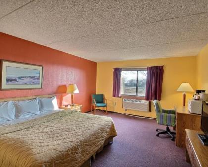 The Belgium Inn & Suites - image 10