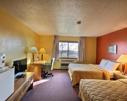 The Belgium Inn & Suites - image 12