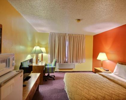 The Belgium Inn & Suites - image 13