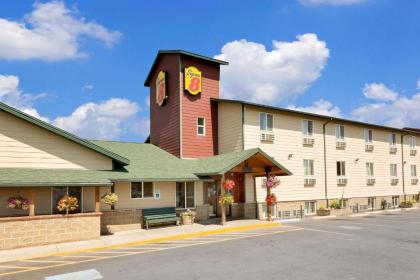 Super 8 by Wyndham BelgradeBozeman Airport Belgrade Montana