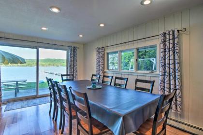 Family-Friendly Lakefront Getaway with Kayaks! - image 10