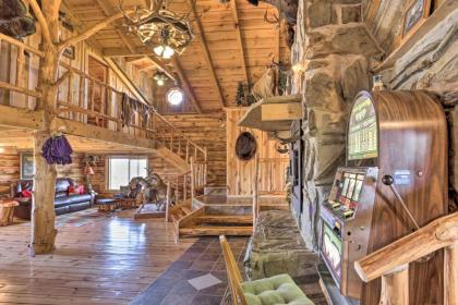 Custom Belle Fourche Cabin Great for Large Groups - image 5